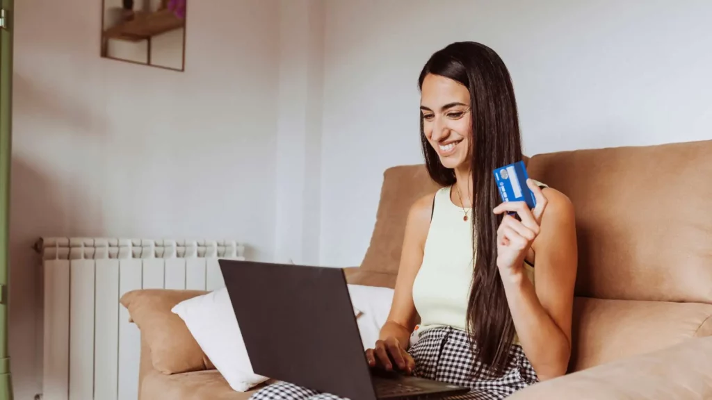 Best Credit Cards for Career-Oriented Professionals: Smart Financial Tools for Growth